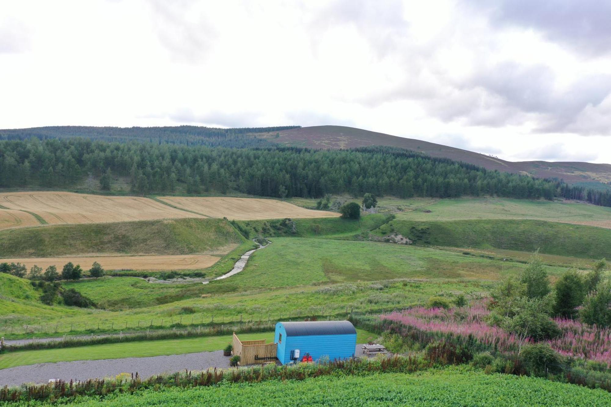 Ledmacoy Shepherds Huts Strathdon (Aberdeenshire)