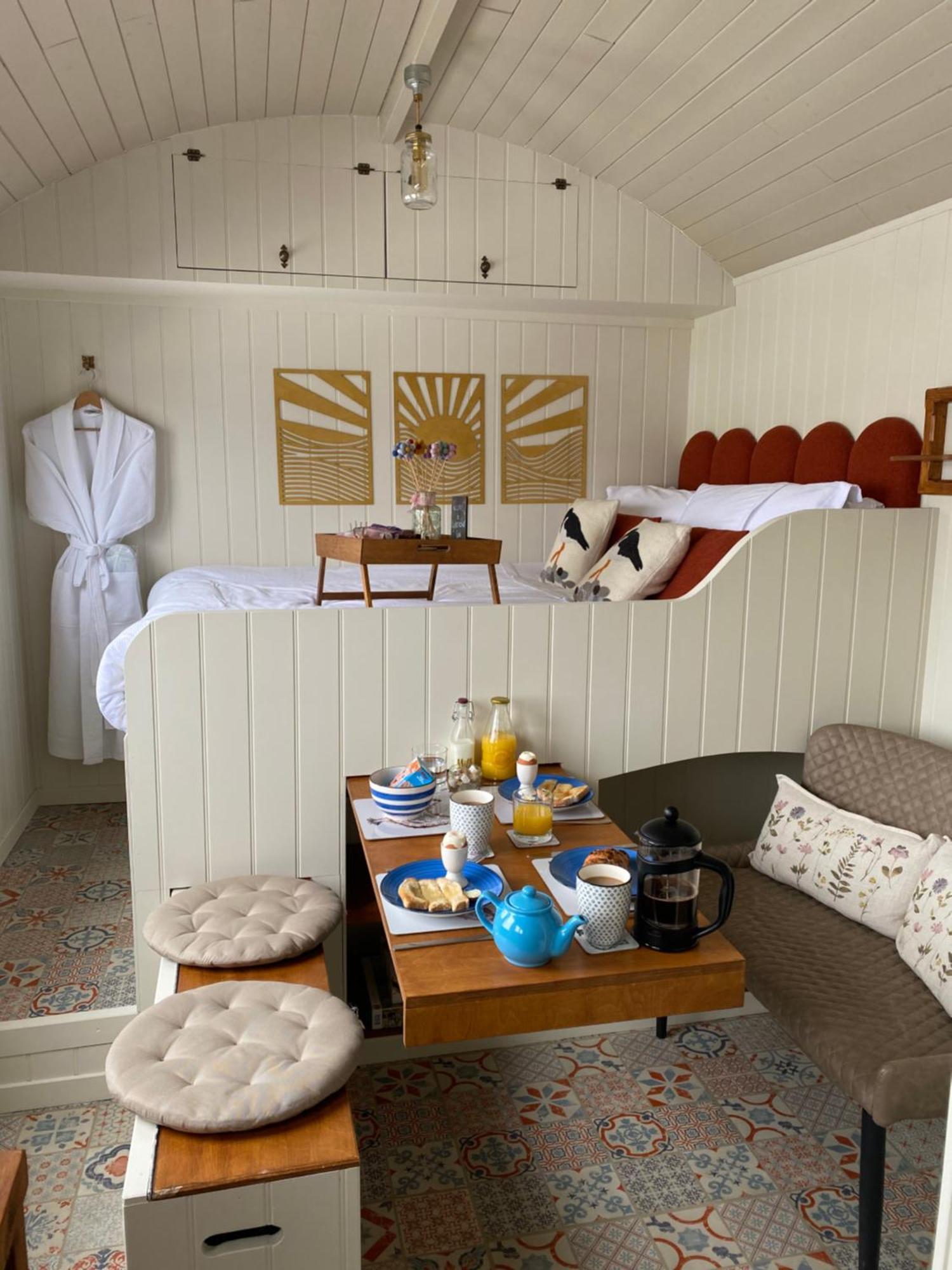 Lodge Ledmacoy Shepherds Huts Strathdon (Aberdeenshire)